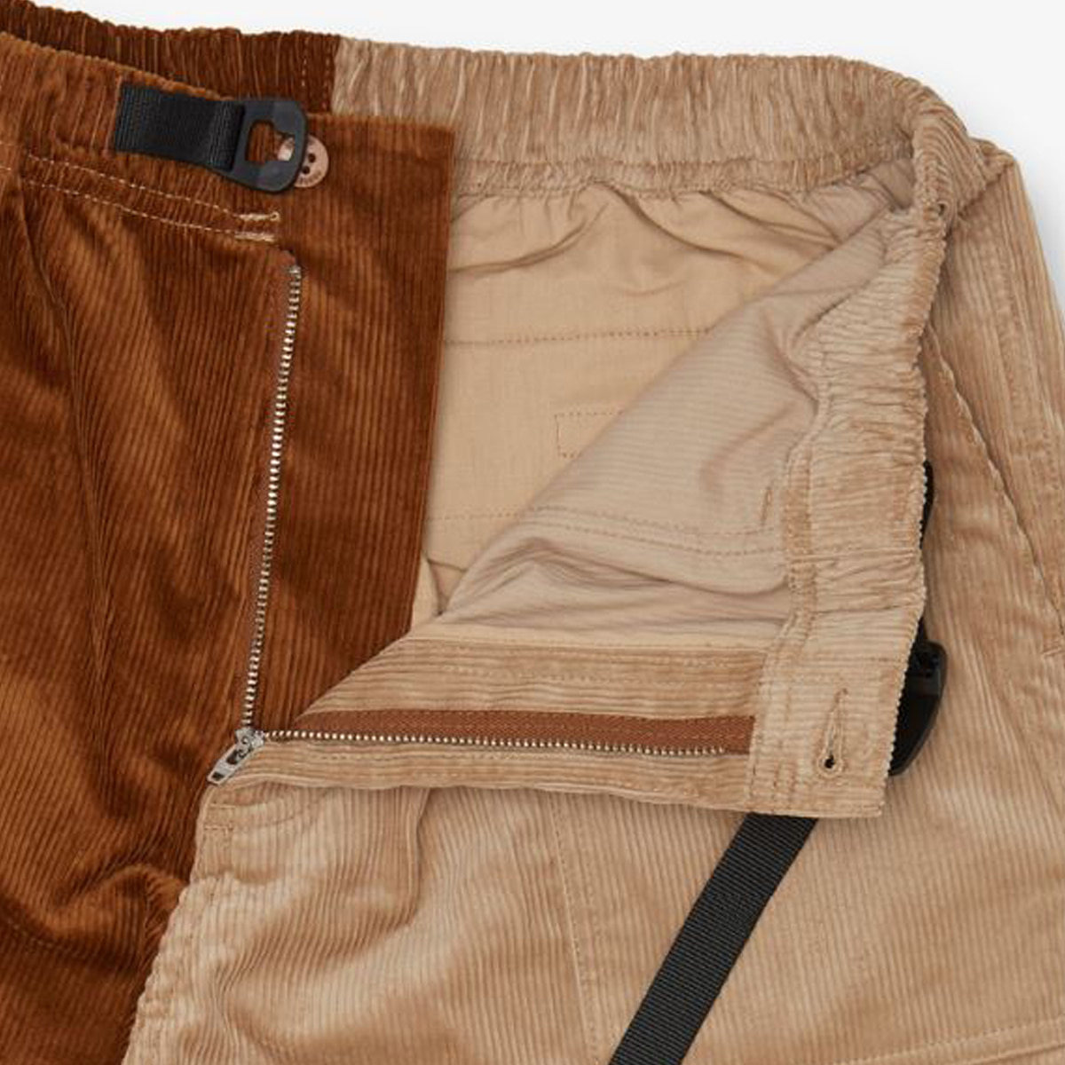 [GRAMICCI] CORDUROY LOOSE TAPERED PANTS &#039;CRAZY&#039;