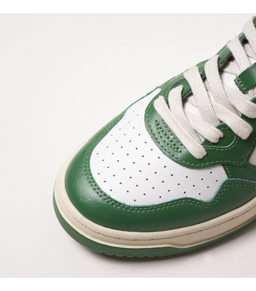 [AUTRY] MEDALIST MID SNEAKERS LEATHER/LEATHER &#039;WHITE/GREEN&#039;