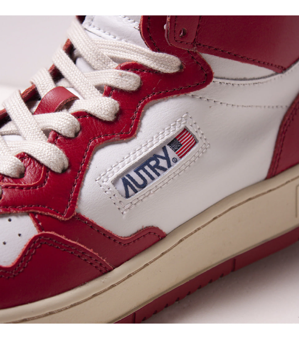 [AUTRY] MEDALIST MID SNEAKERS LEATHER/LEATHER &#039;WHITE/RED&#039;