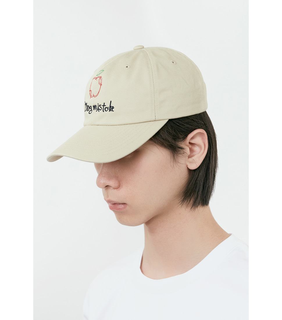 [TYPING MISTAKE] APPLE EMBROIDERY BALL CAP&#039;BEIGE&#039;