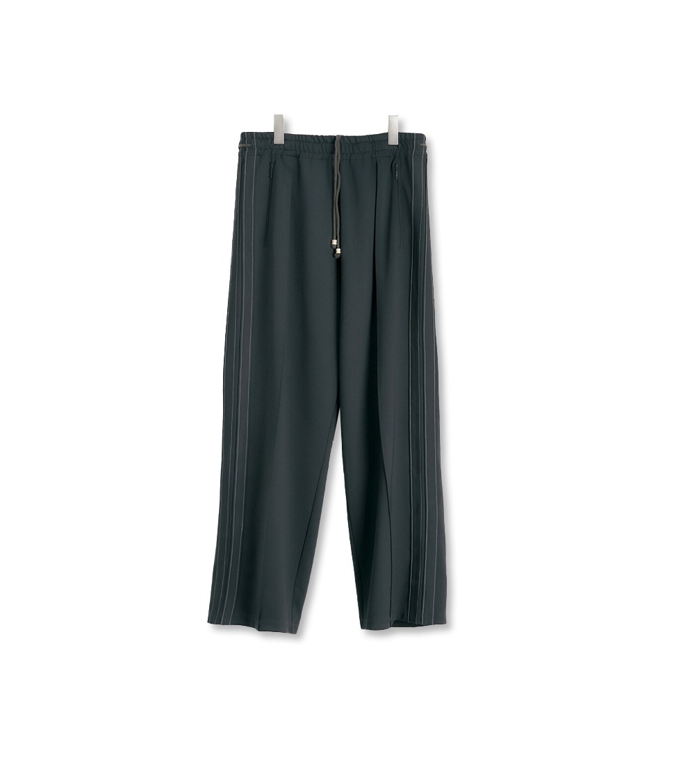 [POLYTERU] TRACK PANTS &#039;GREEN CHARCOAL&#039;